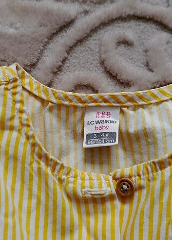 4 Yaş Beden sarı Renk LC Waikiki elbise