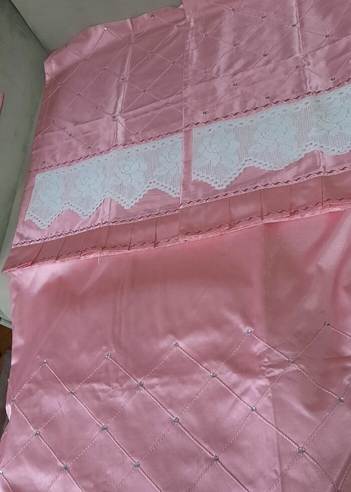 çeyizlik taşlı dantelli pikolu pike takımı - Görsel 5