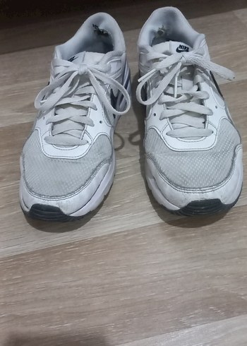 Beyaz Nike Air Erkek Spor Ayakkabı - Görsel 4