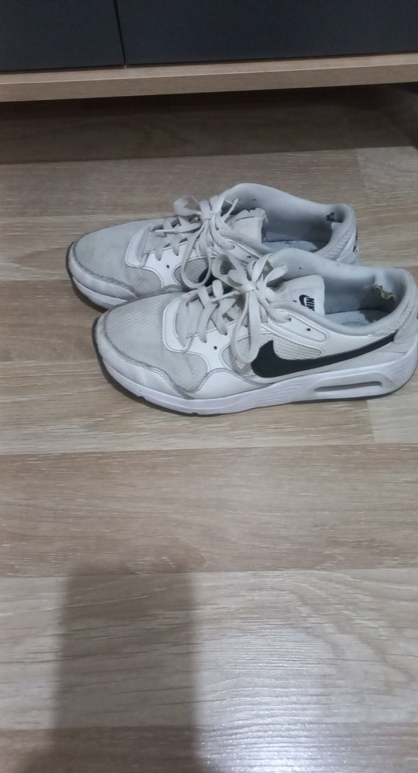 Beyaz Nike Air Erkek Spor Ayakkabı - Görsel 2