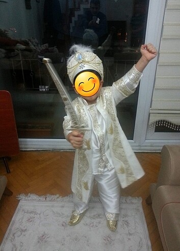 Sünnet kostümü