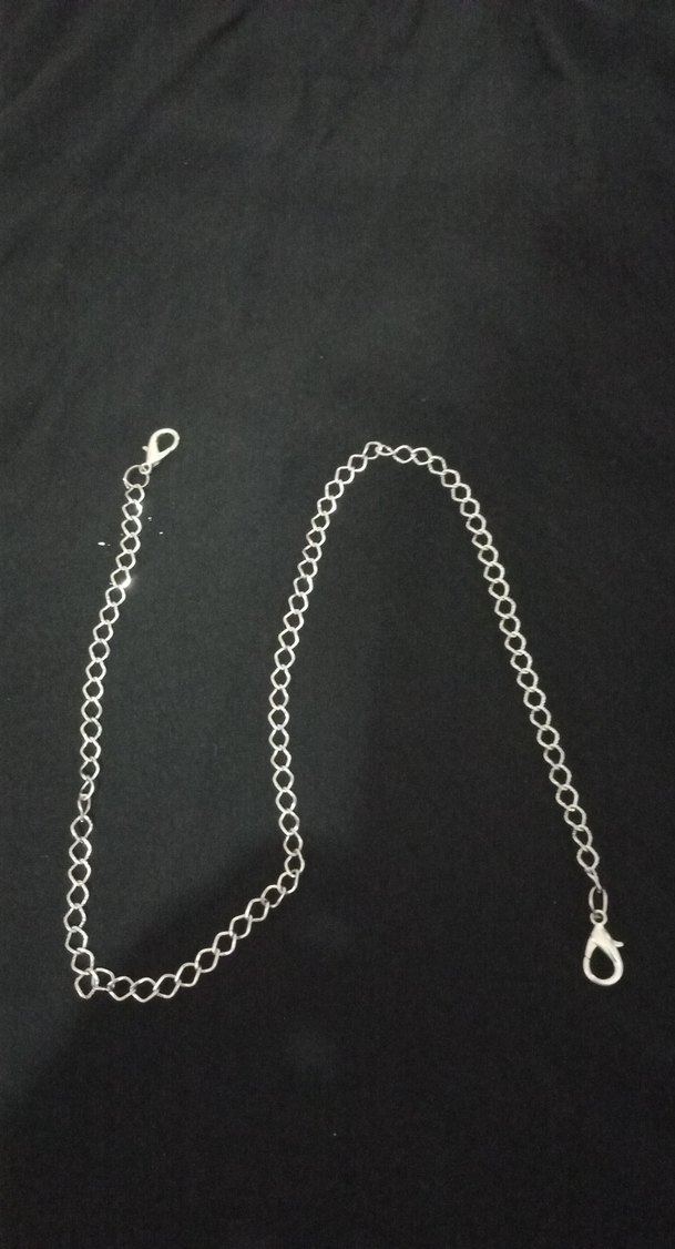 Gri Zincir Detaylı Kadın Vücut Zinciri - Görsel 3