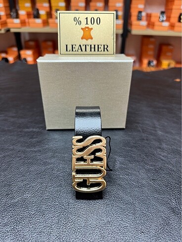 Guess 3cm manda