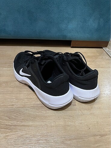 44 Beden Nike erkek spor ayakkabı