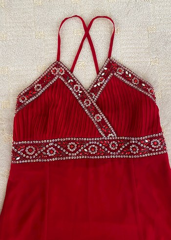 BONCUK İŞLEMELİ  KIRMIZI ABİYE ELBİSE - Görsel 4