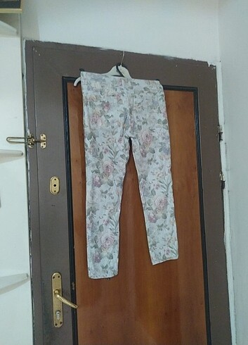 Tablo deseninde pantolon 