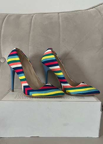 Diğer Renkli Çizgili Kadın Stiletto Topuklu Ayakkabı