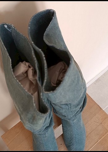Zara Denim Kısa Topuklu Çizme