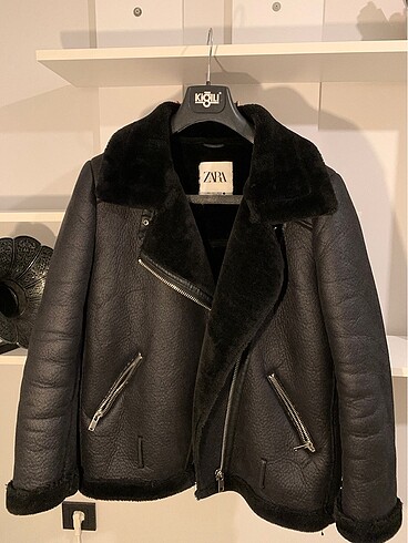 zara biker mont