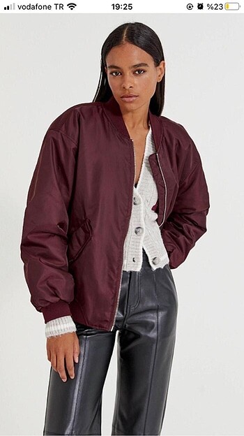 Pull and bear bordo bomber mont