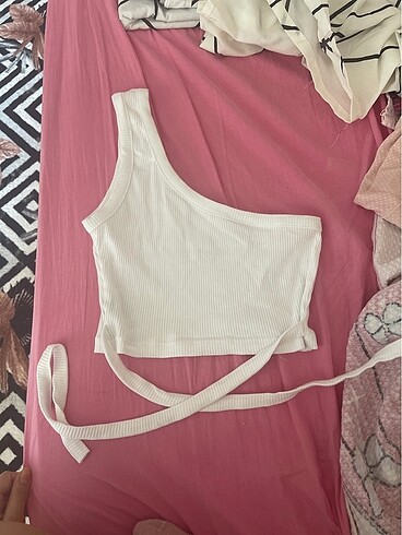 BERSHKA BODY