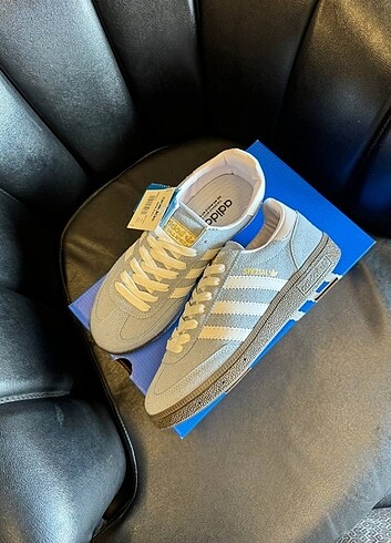 39 Beden mavi Renk Mavi adidas spezial ayakkabı 