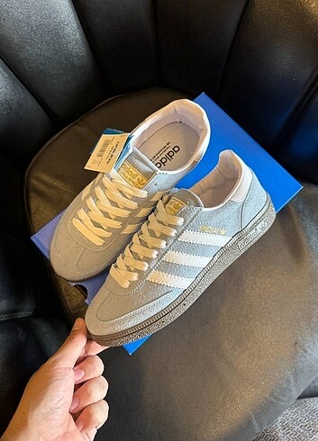 Adidas spezial ayakkabı 