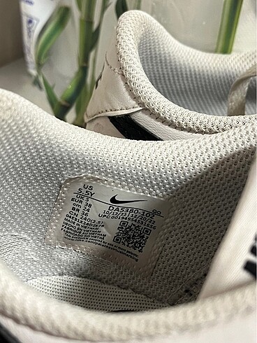 38 Beden nike court legacy