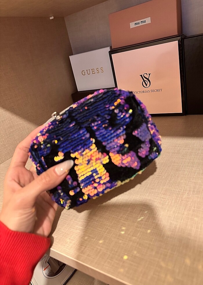 H&M makyaj çantası - Görsel 2