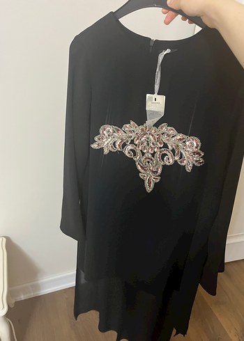 40 Beden Uzun Siyah Gotik Nakışlı Elbise