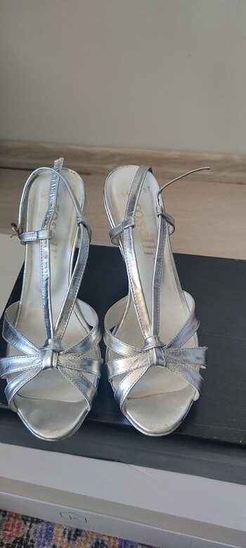 Lame topuklu abiye ayakkabı  - Görsel 6