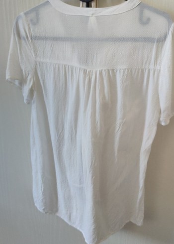 Düğmeli V Yakalı Beyaz İnce Kadın Gömlek - Görsel 2