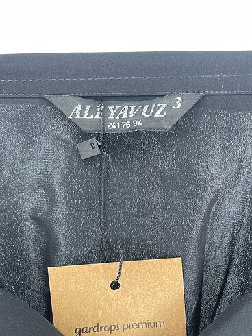 l Beden siyah Renk Diğer Gömlek %70 İndirimli.
