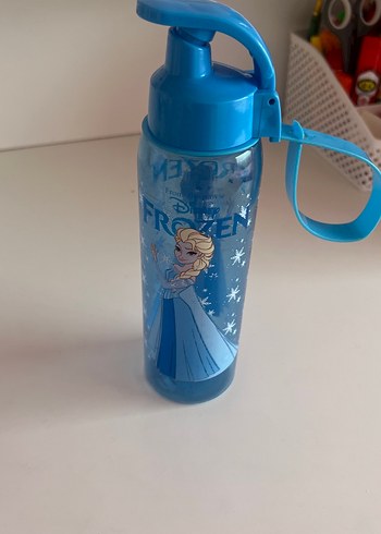 Çocuklar için Renkli Minnie ve Frozen Suluklar - Görsel 4