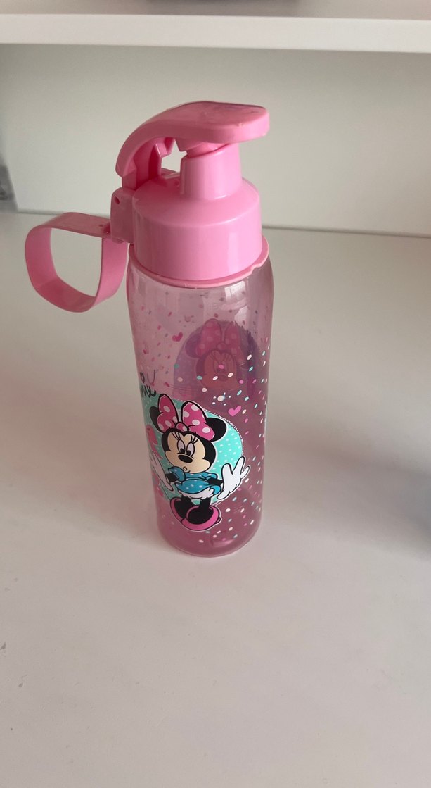Çocuklar için Renkli Minnie ve Frozen Suluklar - Görsel 3