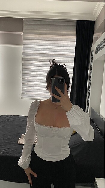 Bershka Beyaz Bluz