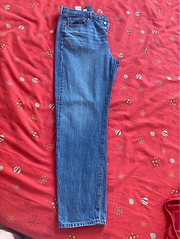 28 Beden mavi Renk Orijinal levis 501 ?81