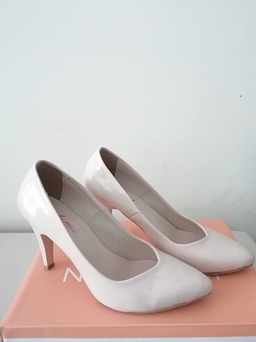 Krem renk stiletto çok rahat