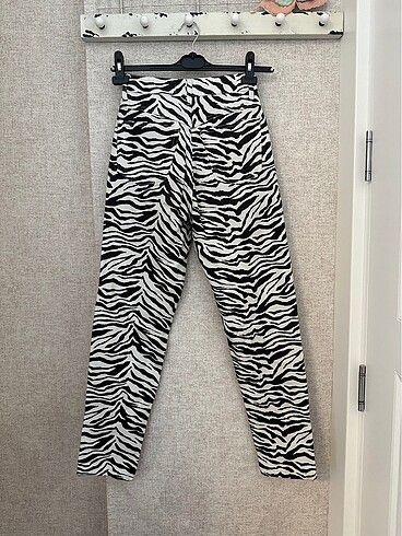34 Beden Mango Zebra Desenli Denim Pantolon