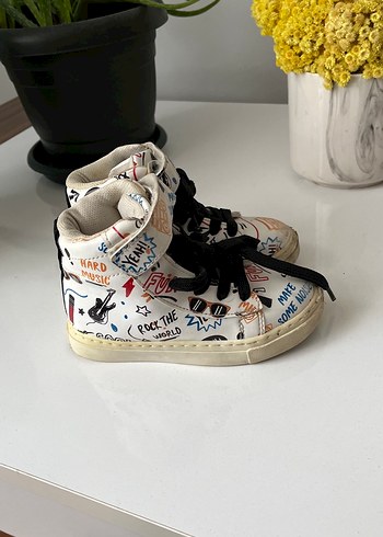 Beyaz Renkli Kız Çocuk Spor Ayakkabı - Görsel 3