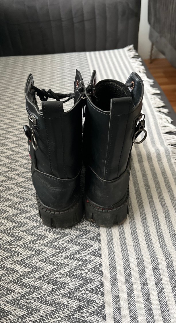 Siyah Tokalı Platform Topuklu Punk Bot - Görsel 4