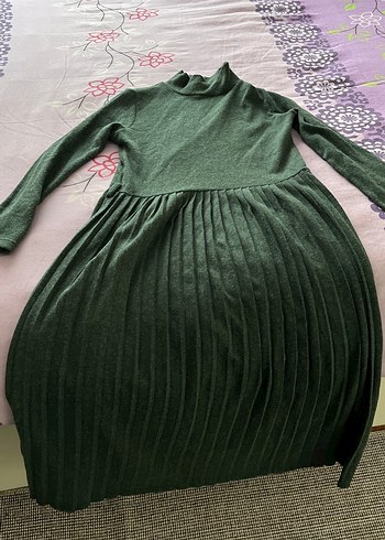 Yeşil Piliseli Uzun Keten Elbise - Görsel 2