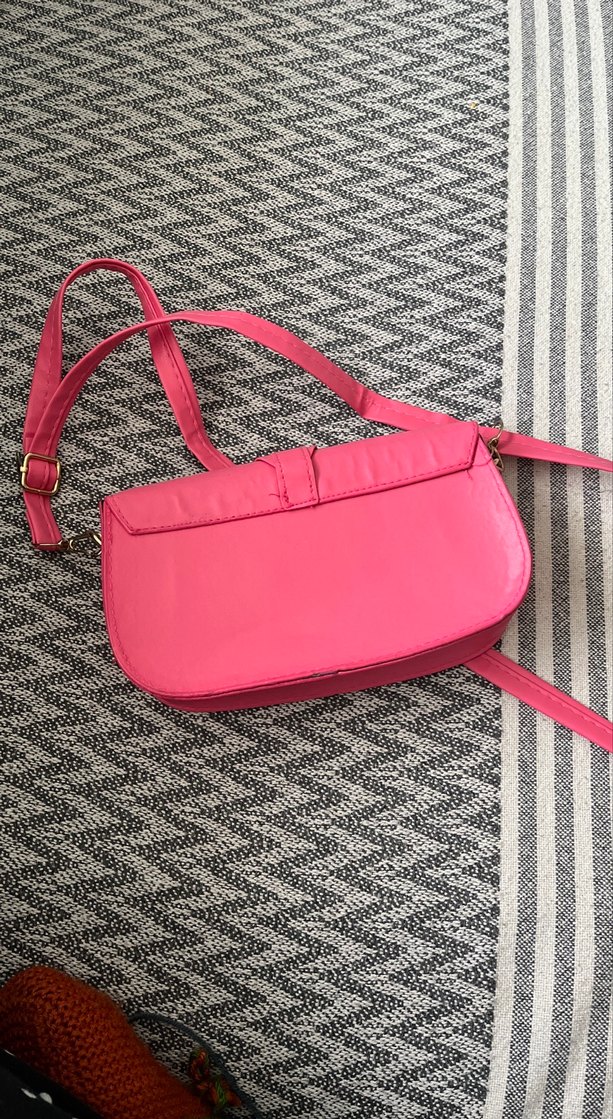 Pembe Deri Tokalı Kadın Çanta - Görsel 4