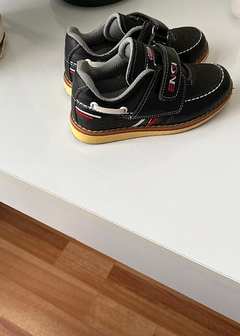 Erkek Çocuk Siyah Cırt Cırtlı Spor Ayakkabı - Görsel 2