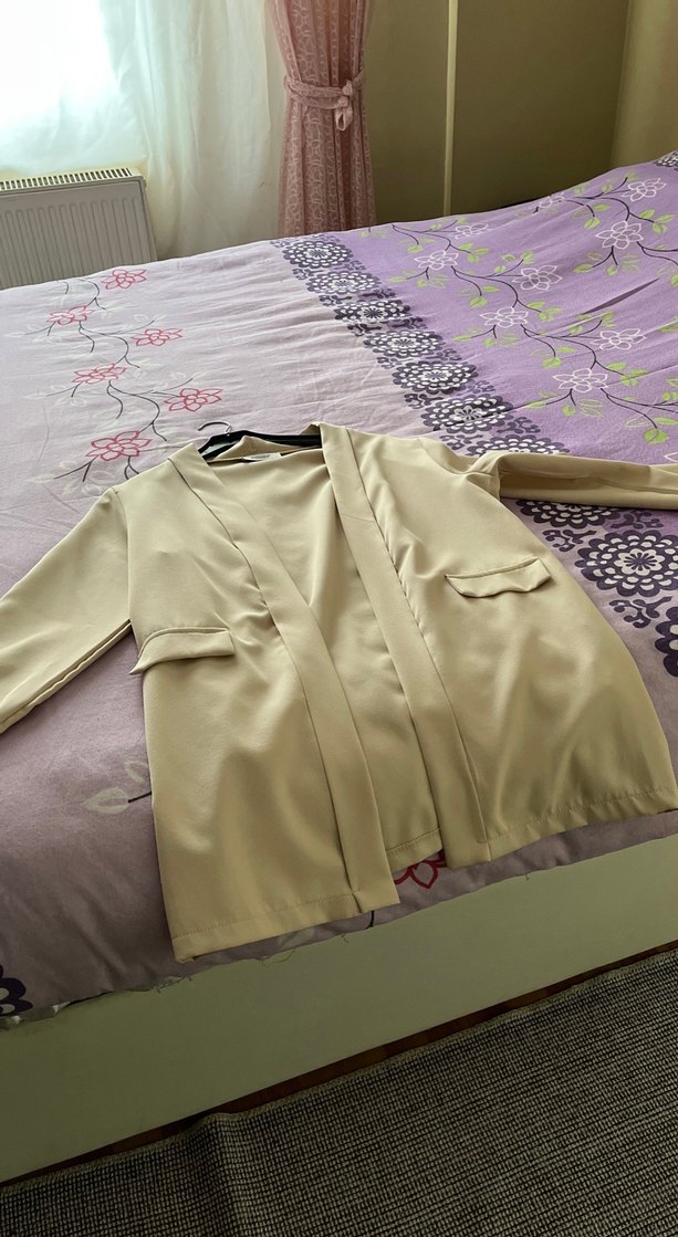 Bej Saten Dökümlü Hamile Ceketi - Görsel 2