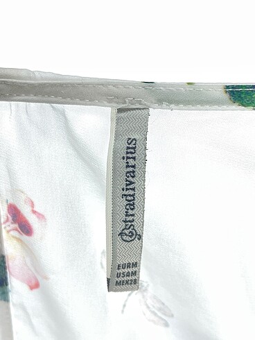 m Beden çeşitli Renk Stradivarius Bluz %70 İndirimli.