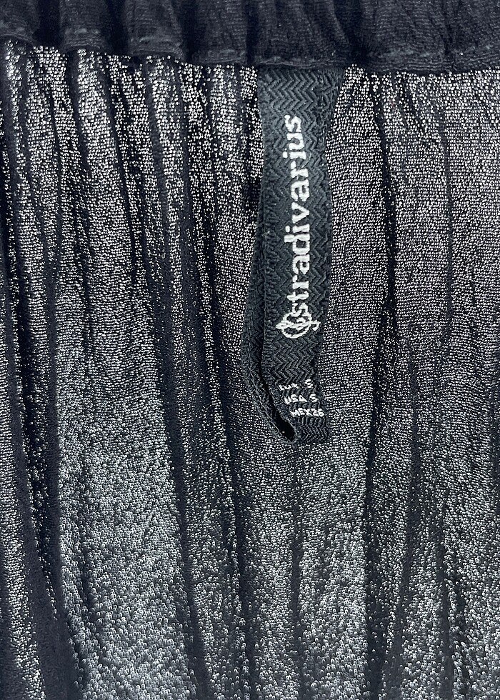 Stradivarius Uzun Tulum %70 İndirimli. - Görsel 4