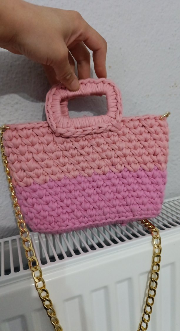 Zincir Detaylı Pembe Örgü Kadın Çanta - Görsel 2