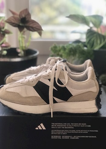 New Balance 327 Spor Ayakkabı