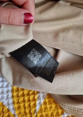 s Beden Bej Prada Baskılı Tshirt