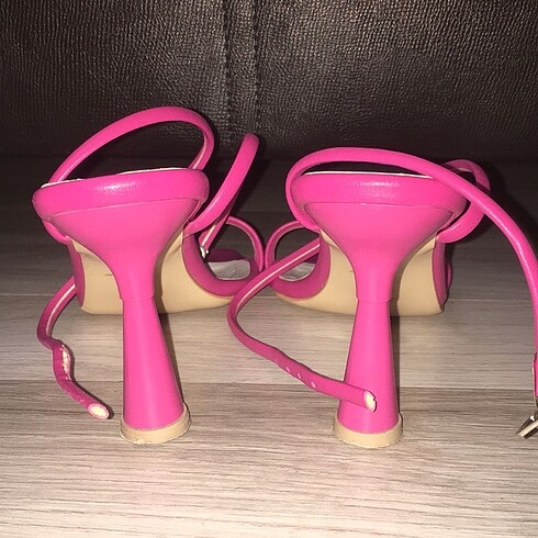 Kadın topuklu ayakkabı - Görsel 5