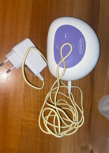 Lansinoh Beyaz Göğüs Pompası
