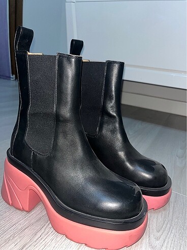 Bottega veneta