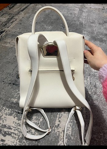 Matmazel Beyaz Deri Kadın Sırt Çantası - Görsel 3