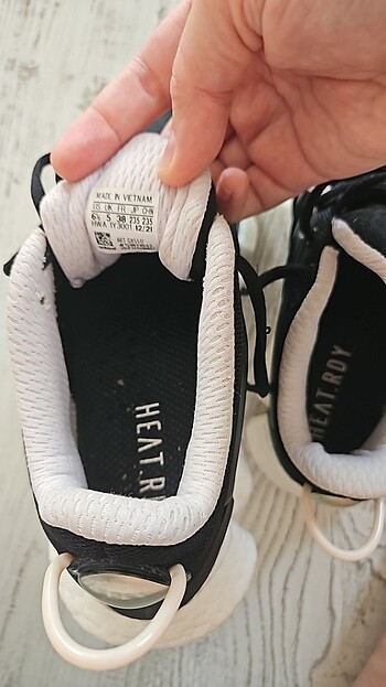 38 Beden siyah Renk Adidas sneakers 