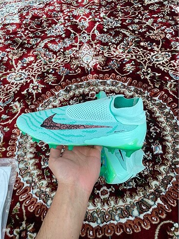 Nike phantom krampon