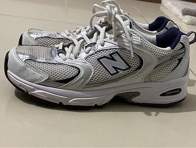 40,5 Beden New Balance 530