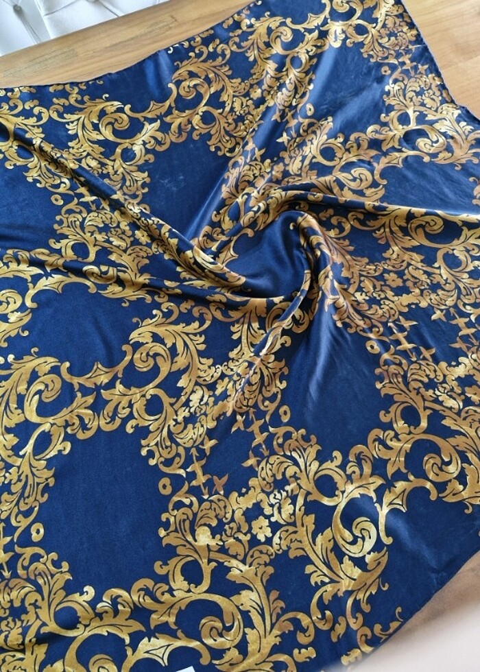 İyi durumda asker ipek eşarp  - Görsel 4