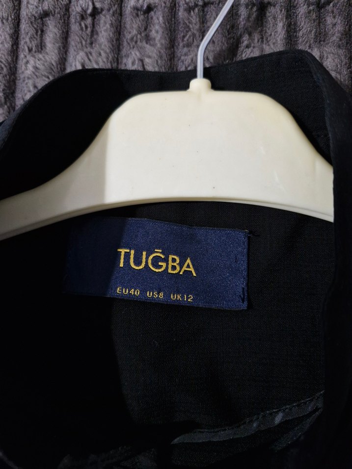 Uzun Siyah Düğmeli Kadın ferace - Görsel 5