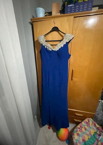 Mavi İşlemeli Payetli Uzun Abiye Elbise - Görsel 4